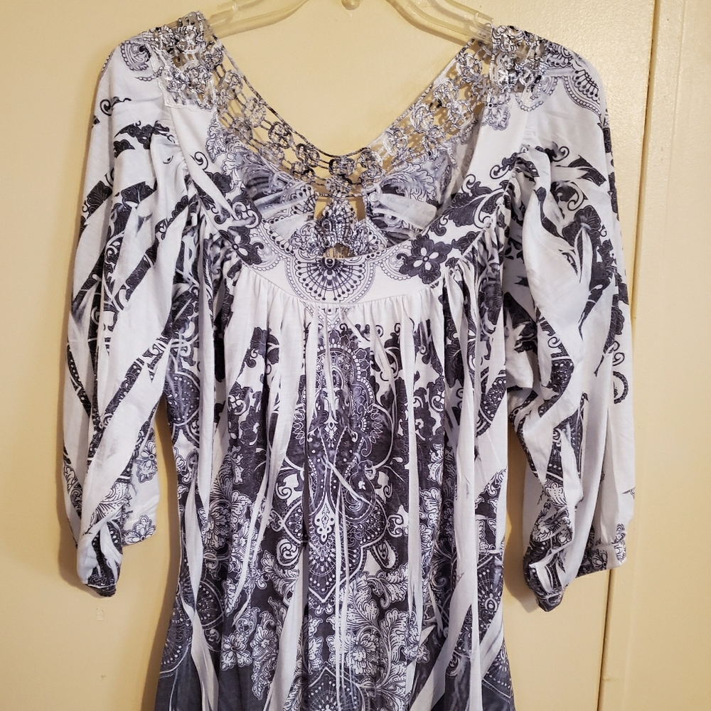 Ladies top